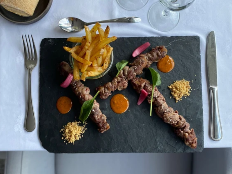 Restaurant - Les platanes - Etauliers - 800x600