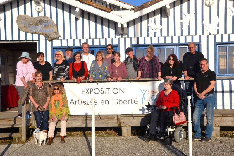 Exposition Cabane Bleue : Les artistes en liberté