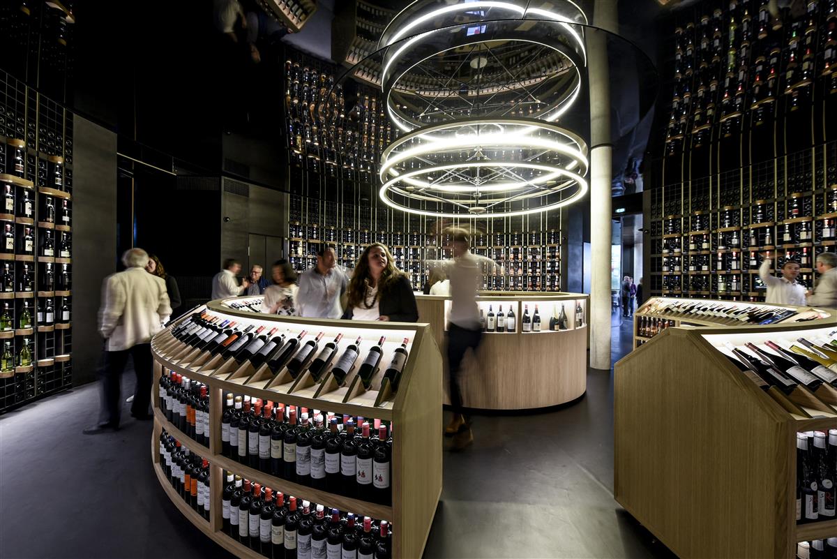 Latitude 20 Le Wine Bar Bordeaux Wine trip