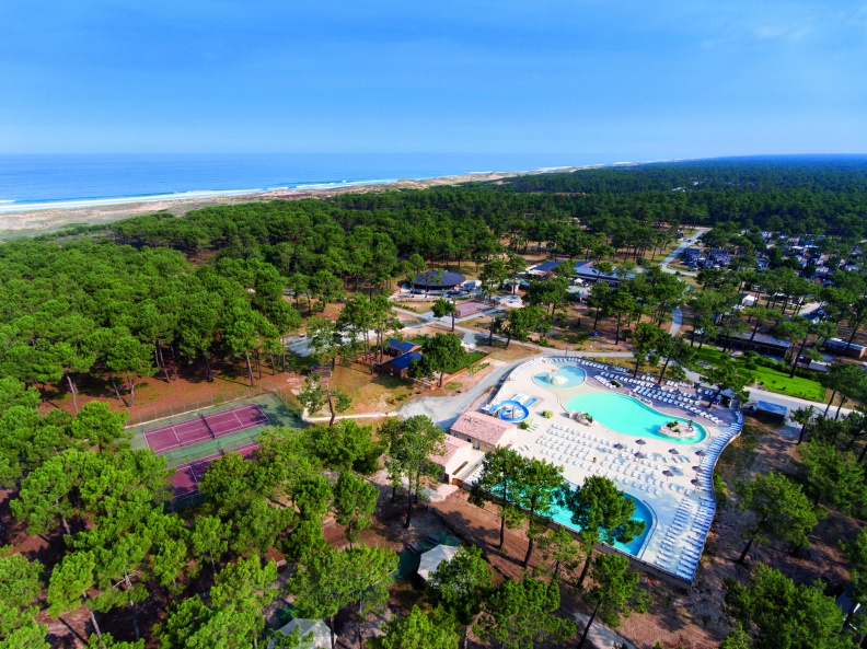 Camping Atlantic Club Montalivet A Vendays Montalivet Gironde Campingfrance Com