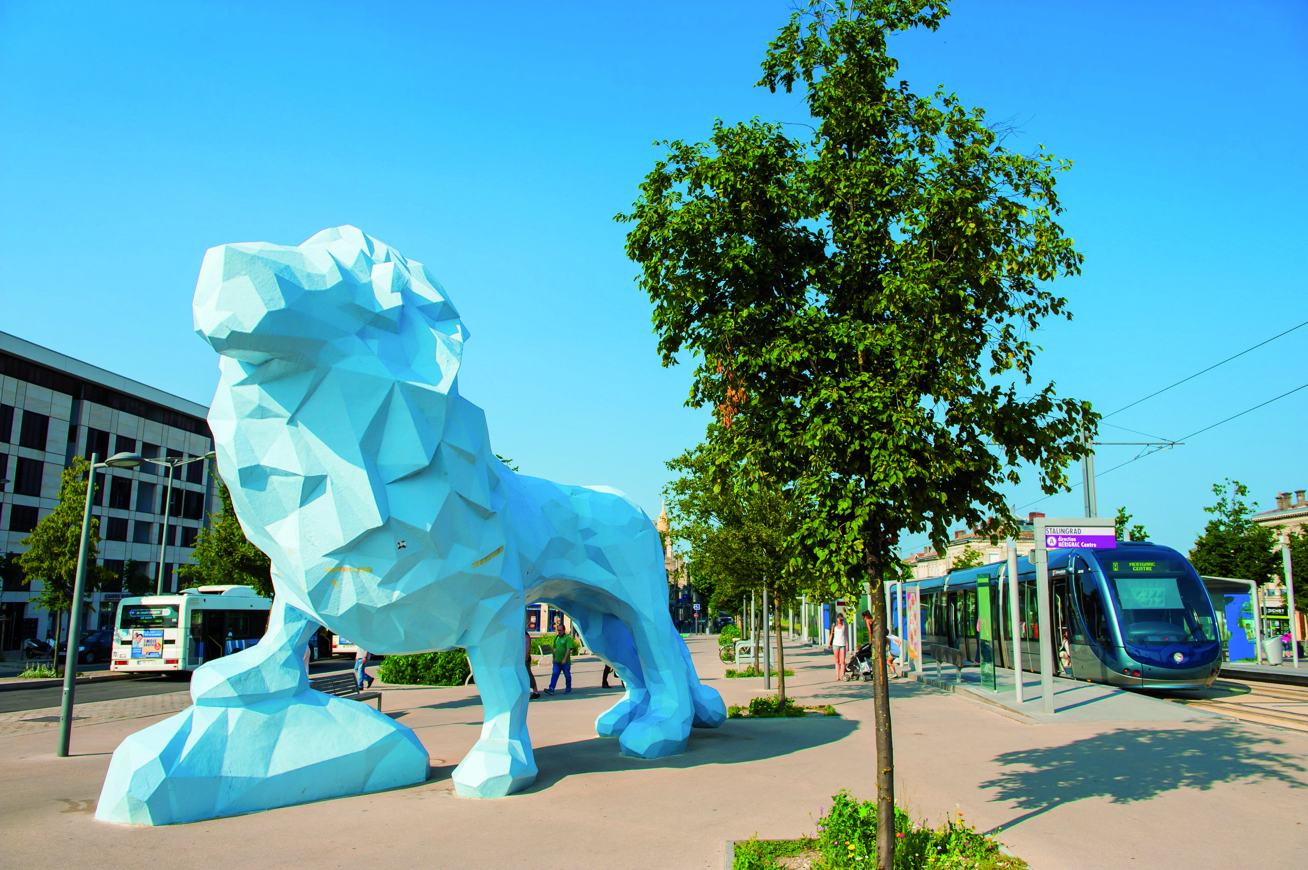 Lion de Xavier Veilhan (2005)