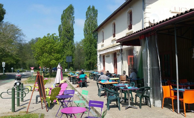 Le Bistrot de la Pimpine (Ancienne gare)