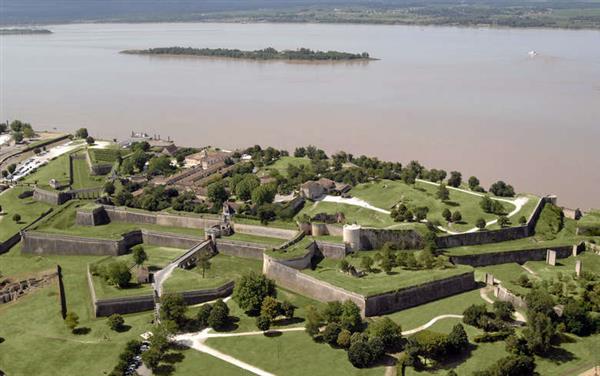 Verrou Vauban de l'estuaire inscrit sur la liste du patrimoine mondial par l'UNESCO