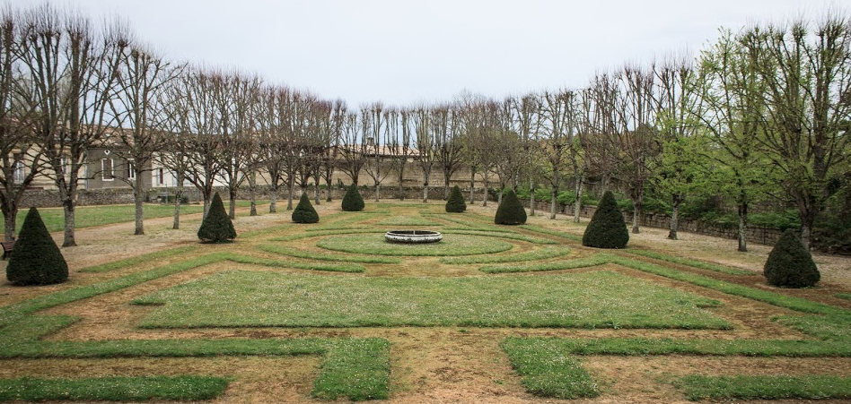Le jardin du château de Cadillac
