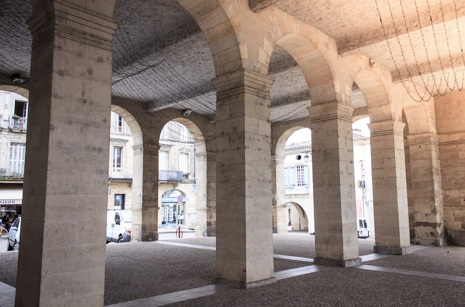 La Halle, place de la République