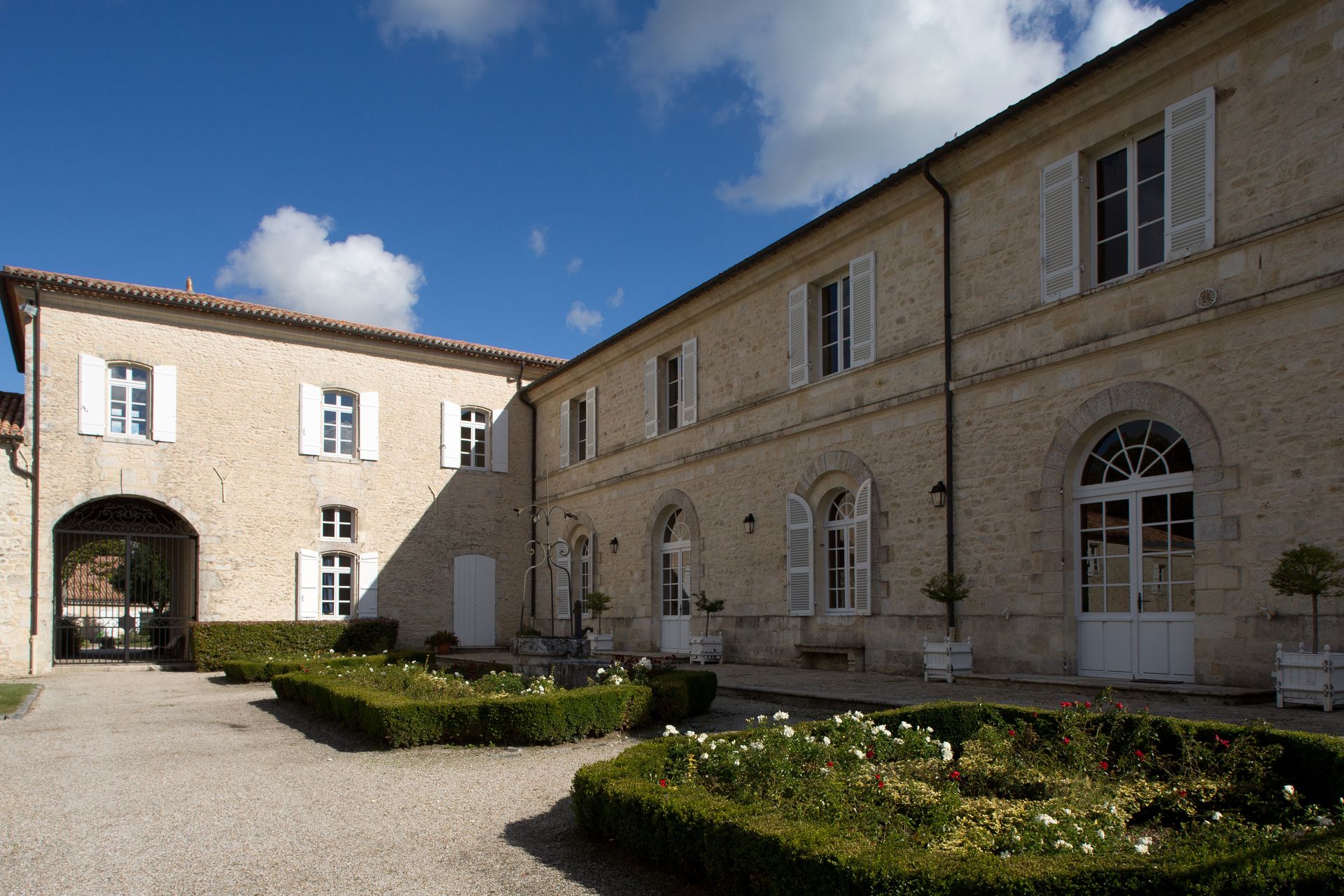 Château Castera 9