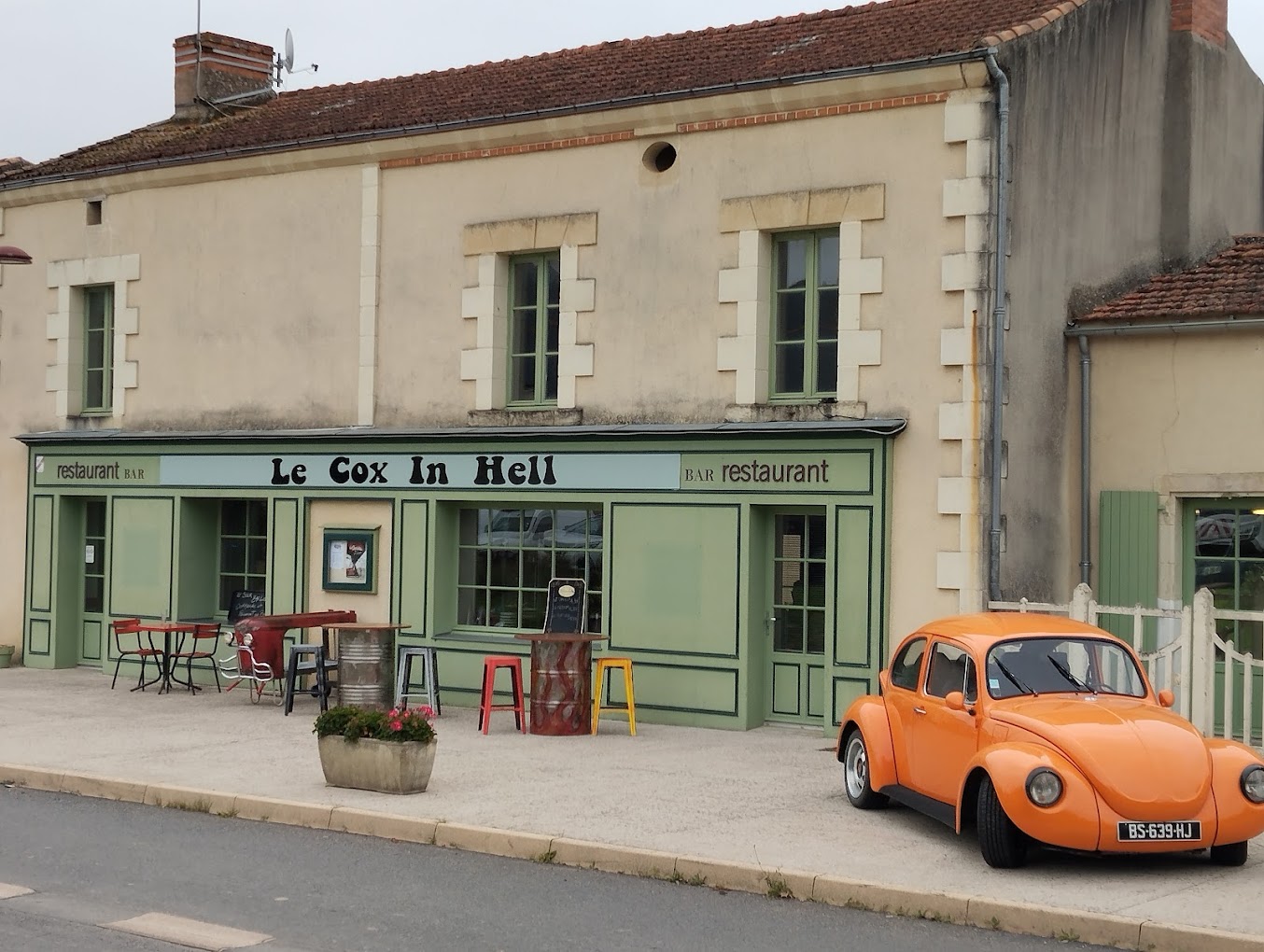 Le Cox In Hell