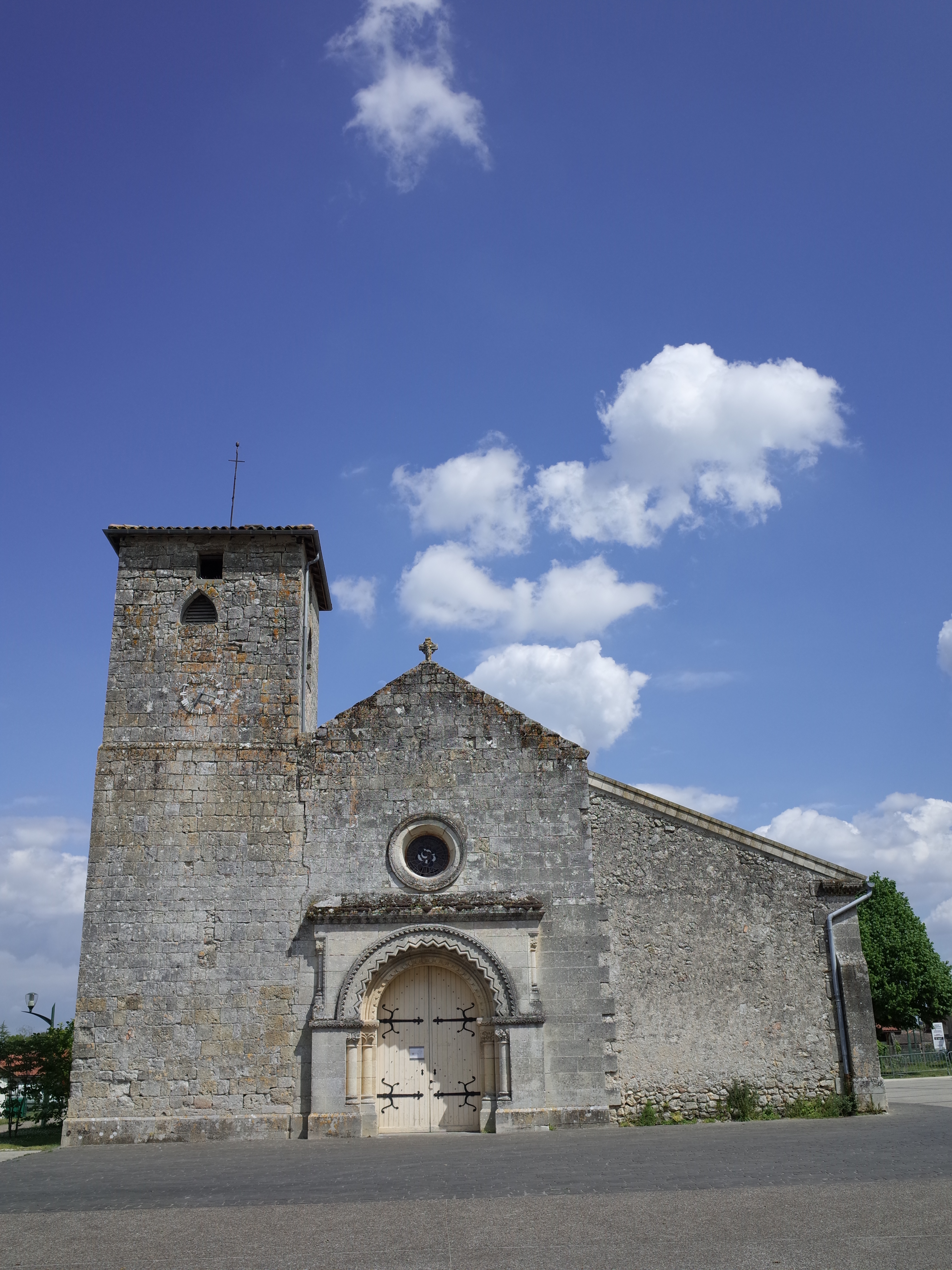 Eglise Saint-Aubin