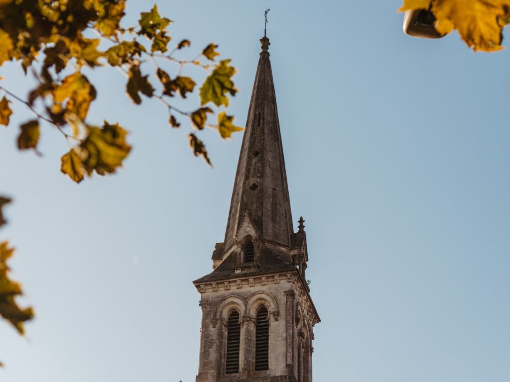 L’église Saint-Amand, Saumos