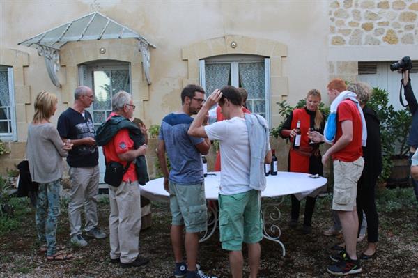 Visite d'un château en biodynamie et dégustation de vins de Blaye au Château Nodot