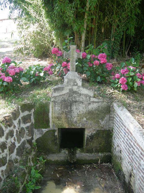 Fontaine sainte Anne Belhade web
