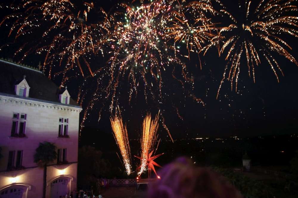 feux d'artifices au Château de la Rivière