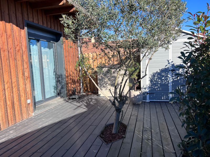 La Cabane de LAM - Cour avant