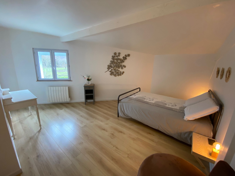 Le Page chambre lit double 4 redi