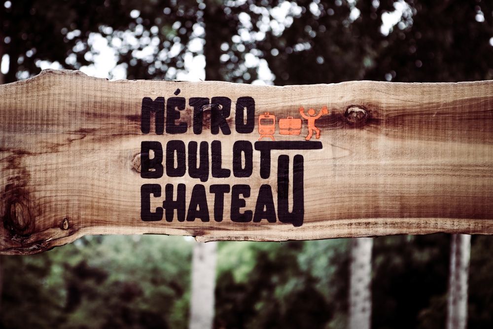 Metro boulot chateau maison de la reine-2
