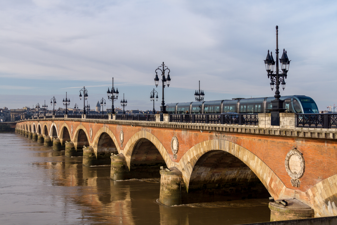 Le pont de pierre