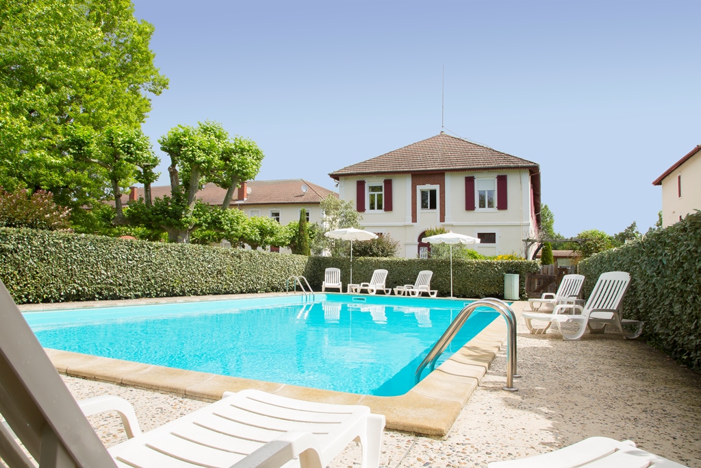 Piscine thermale CORENTIN MOSSIERE