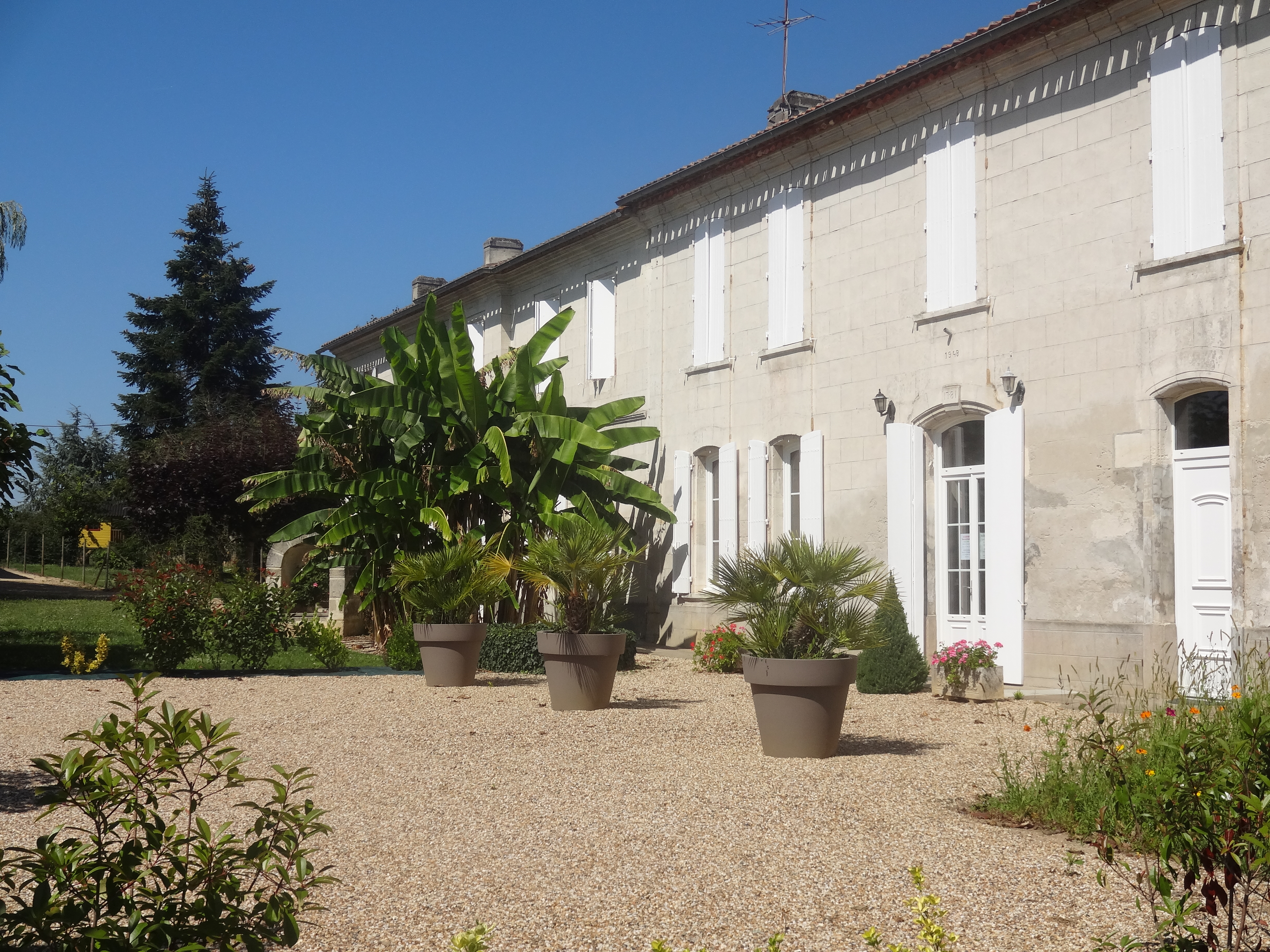 Vignobles Gabard – Château La Croix de Queynac