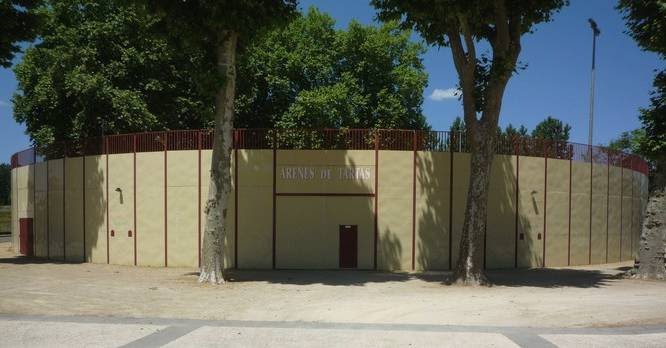 arènes tartas
