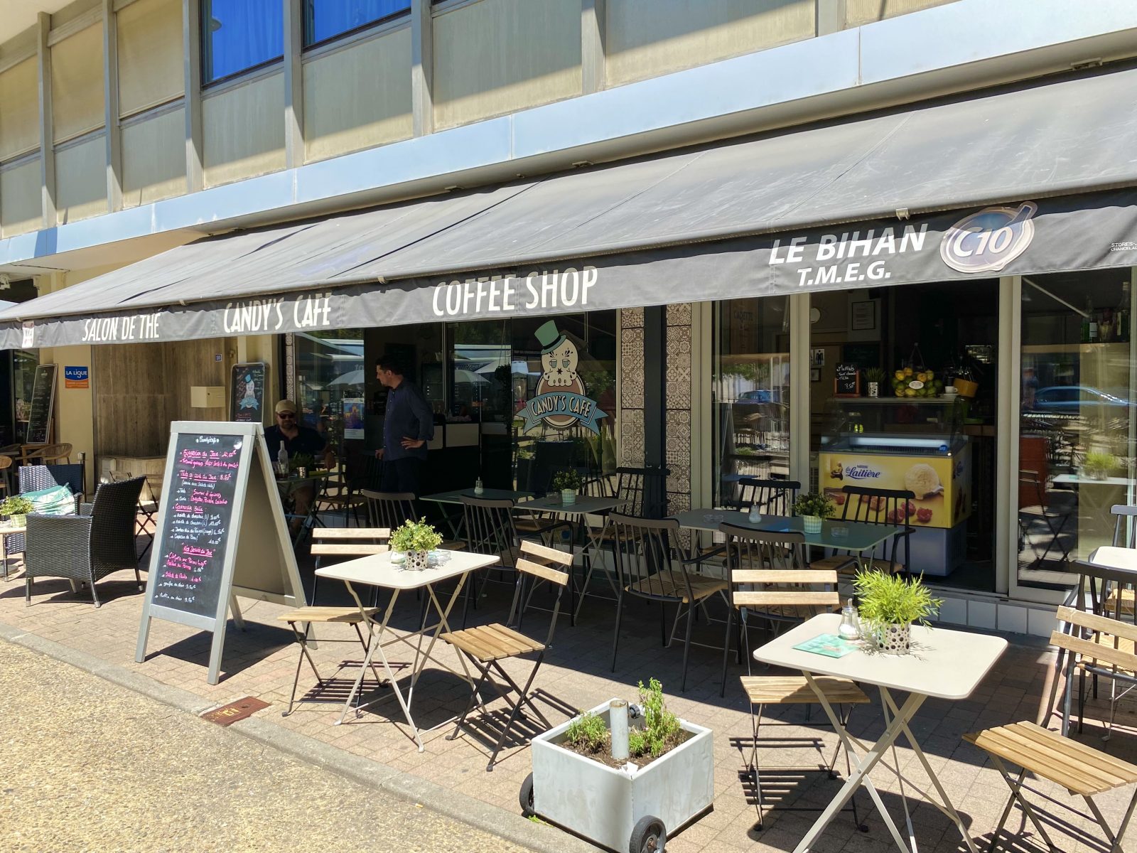 Candy’s café