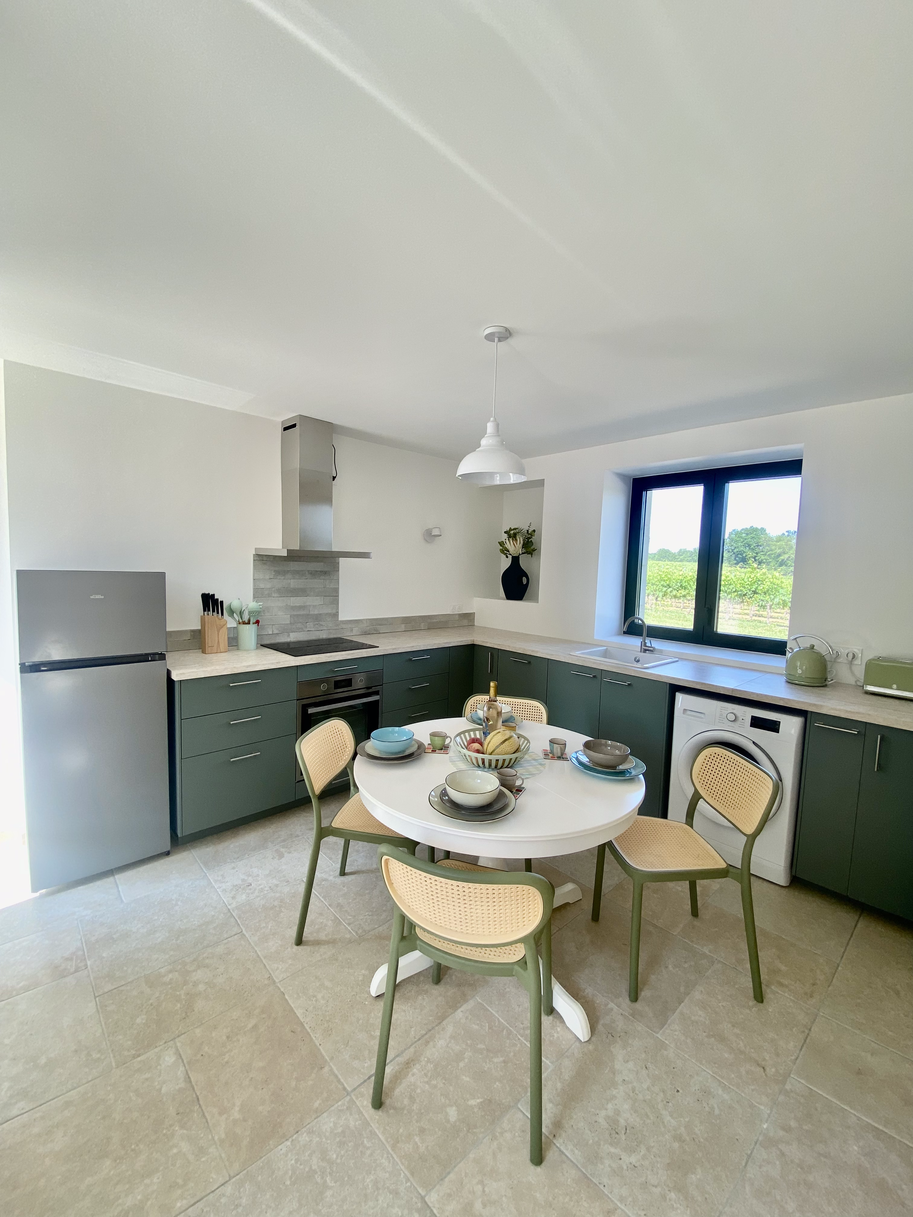 kitchen-main-photo