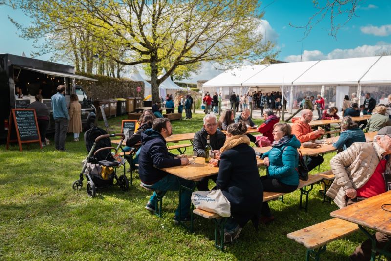 marché-gourmand-printemps-vin-blaye© maison du vin blaye