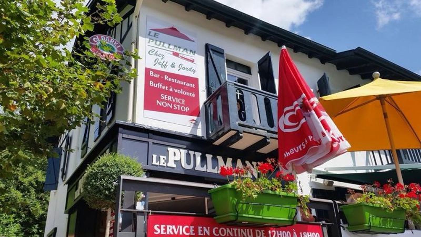 Restaurant Le Pullman - Chez Jeff et Jordy